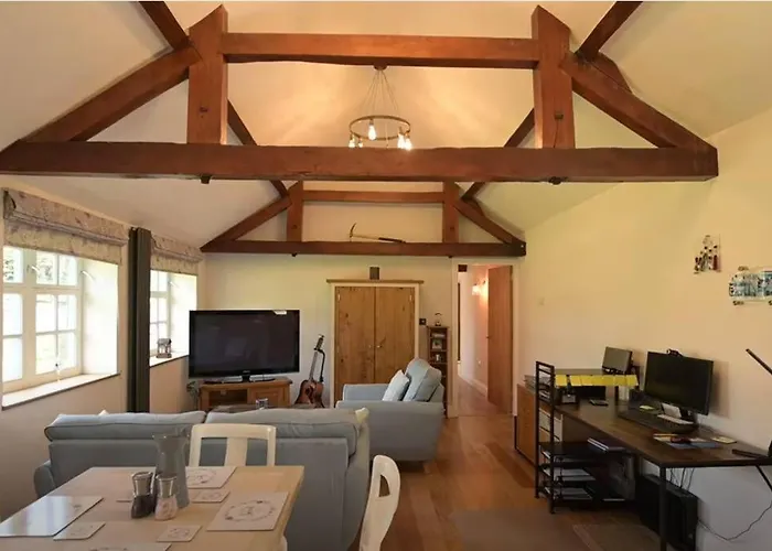 Beautiful 2 Bed Cottage Picturesque Tranquil Setting