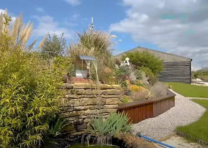 Beautiful 2 Bed Cottage Picturesque Tranquil Setting